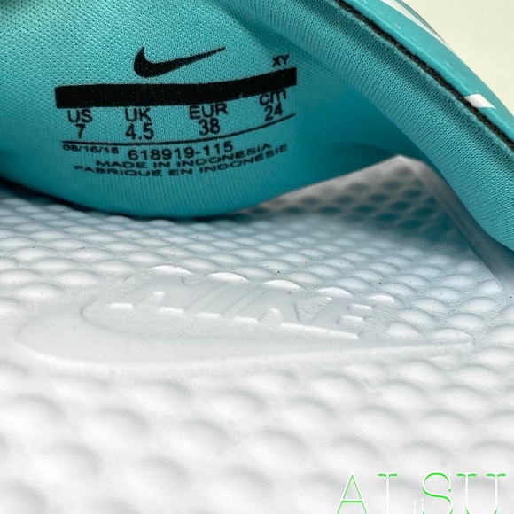 Nike Benassi Slides Women’s Sandals Ocean Breeze - Picture 8 of 8